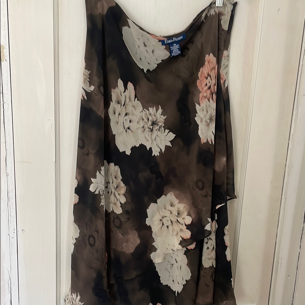 Evan Picone Floral Layered Top - Black and Cream